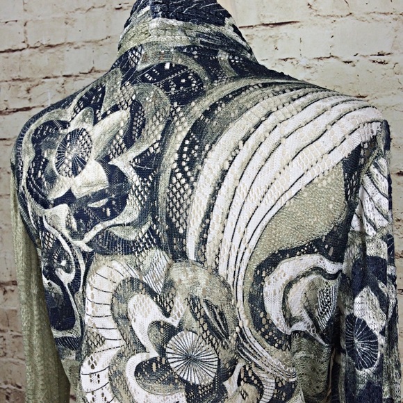 Chico's Green Floral Lace Felicity Cardigan SOLD - Picture 4 of 8